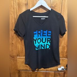 Tek Gear Womens black shirt small